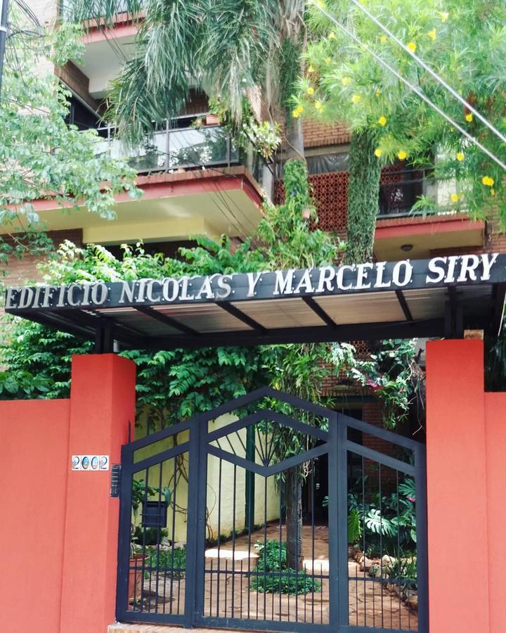 Edificio Nicolas Y Marcelo Siry Posadas Exterior foto